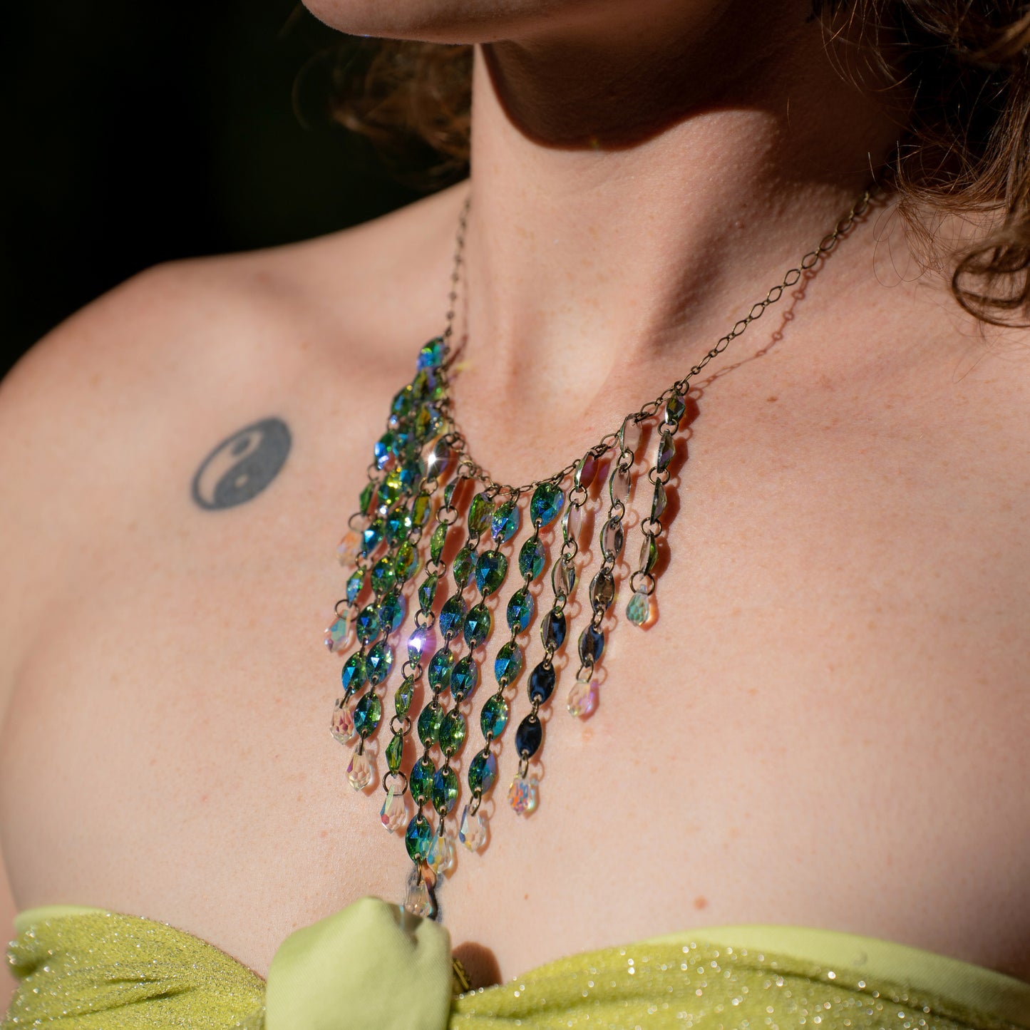 Chandelier Necklace in Fairy Moss