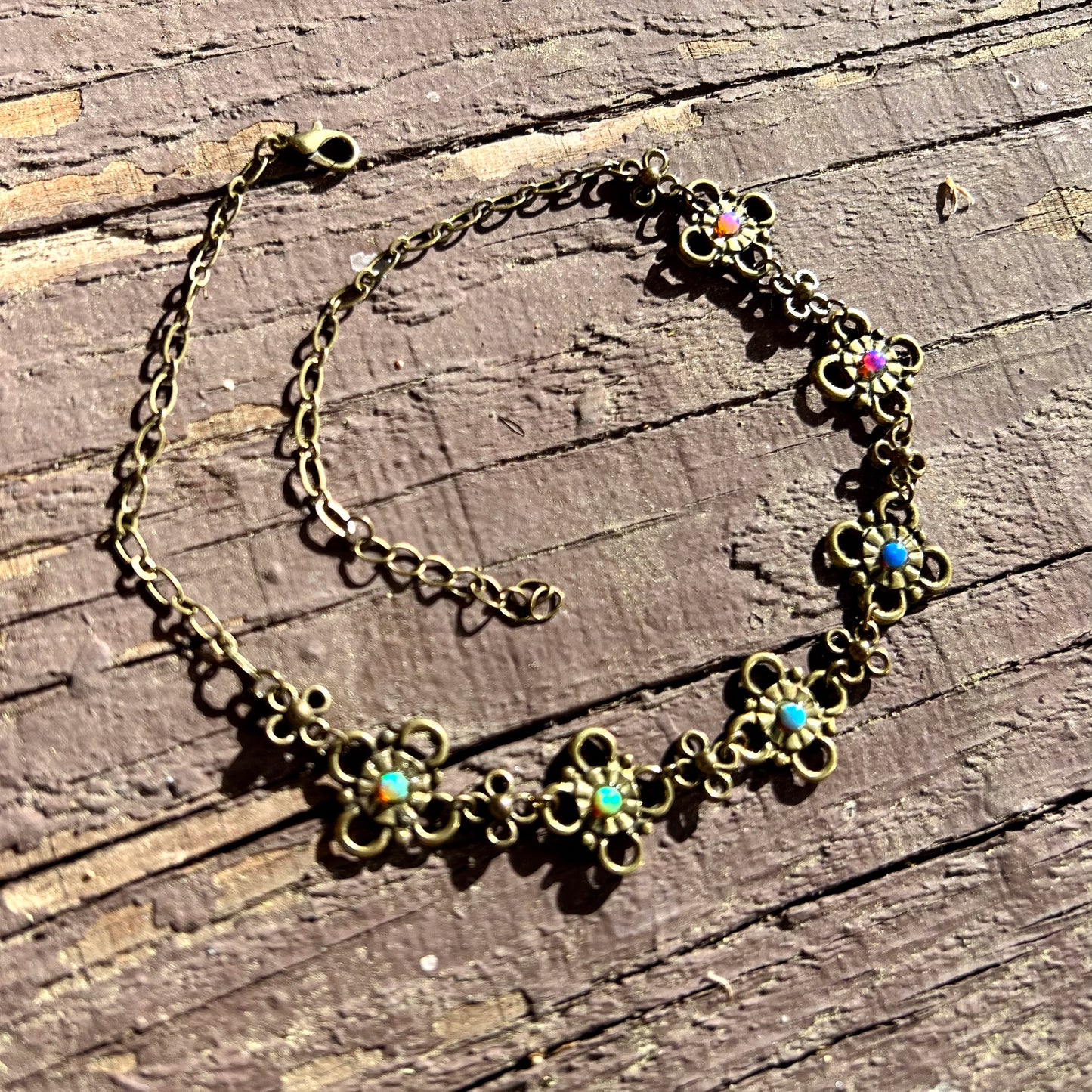 Brass Link Choker in Stardust