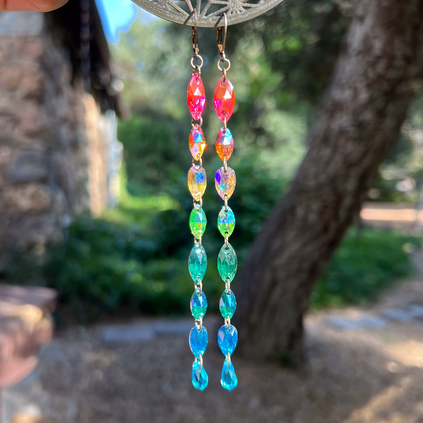 Floating Endlessly Earrings