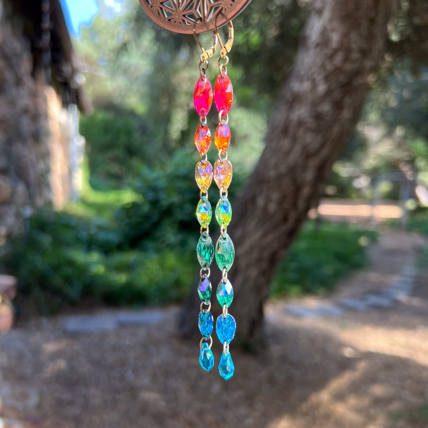 Floating Endlessly Earrings