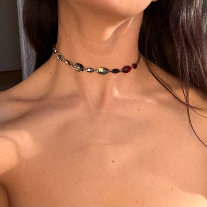 Vampires Kiss Choker