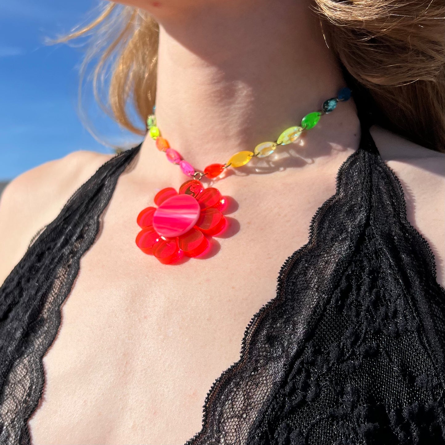 Marina Fini x Seeds of Life Crystals Choker in Neon Nymph