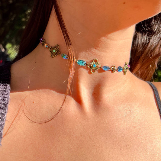Brass Link Choker Necklace in Gravity